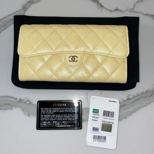 [SOLD] Chanel flap wallet 19s